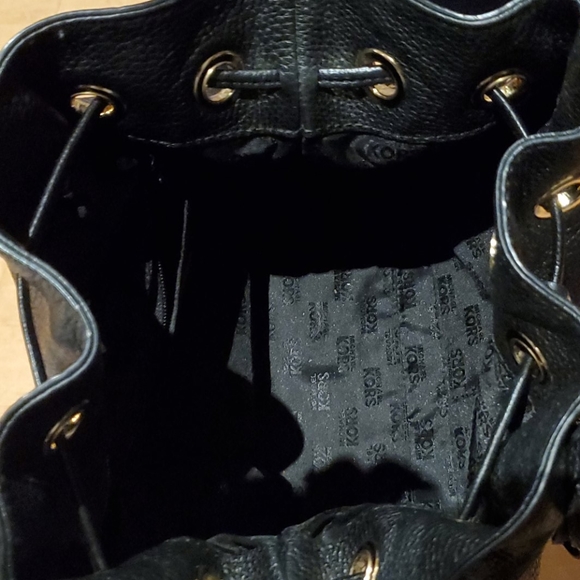 Authentic Michael Kors Bag - Picture 4 of 11